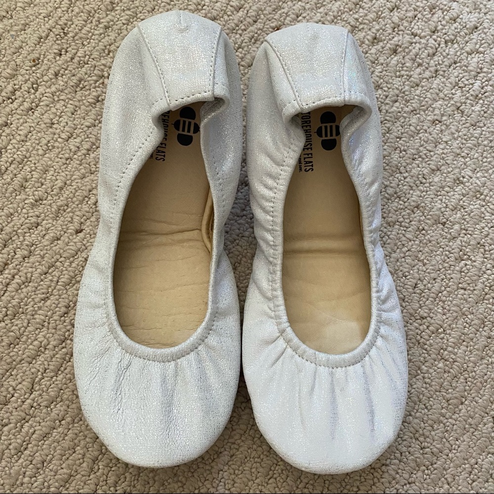 Storehouse Flats | Color: Glisten Suede  | Size: 8